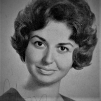 Gloria Christian